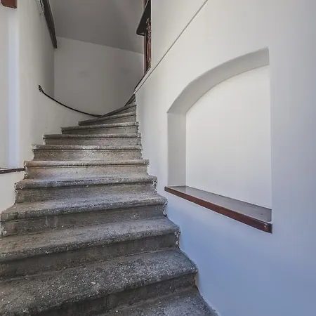 Flat Near Castle Stylish & Prime Location 4 * Prága