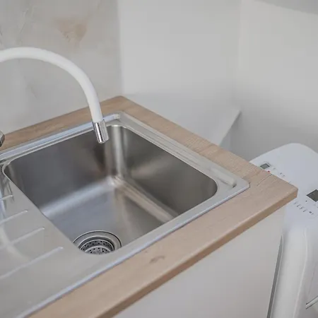 Flat Near Castle Stylish & Prime Location 4 * プラハ