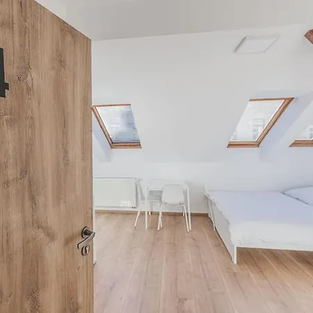 Apartament Flat Near Castle Stylish & Prime Location 4 *