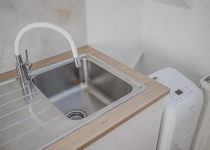 Flat Near Castle Stylish & Prime Location 4 * Prague